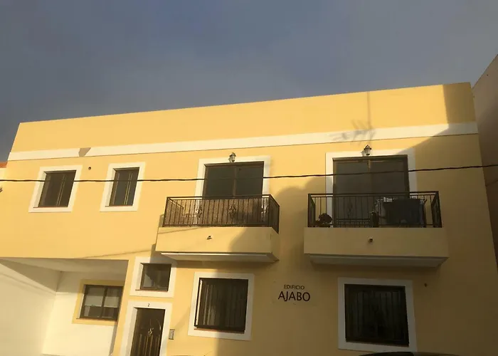 Apartamentos Ajabo Adeje